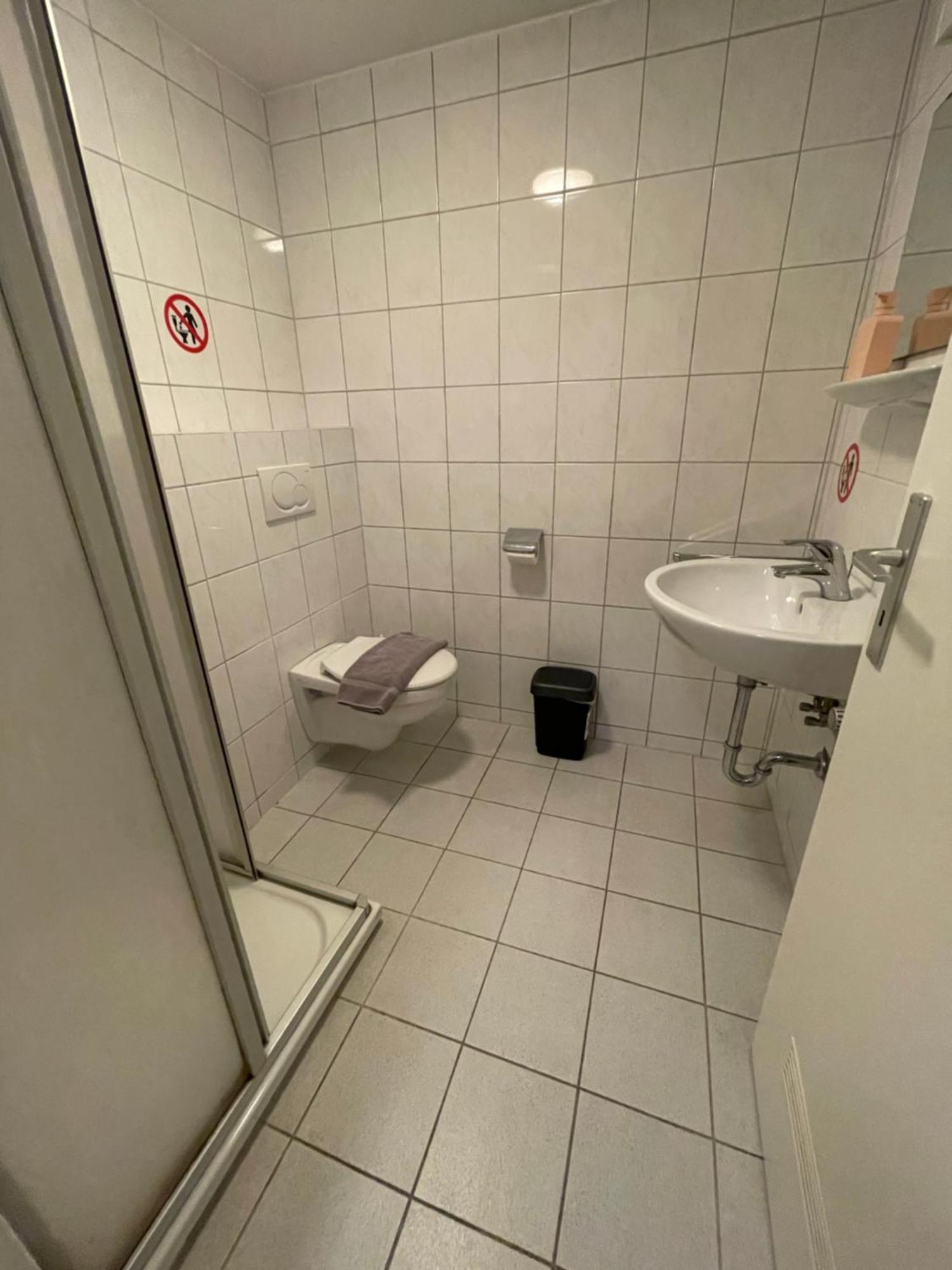 Beny Hotel Restaurant Hertingen Esterno foto