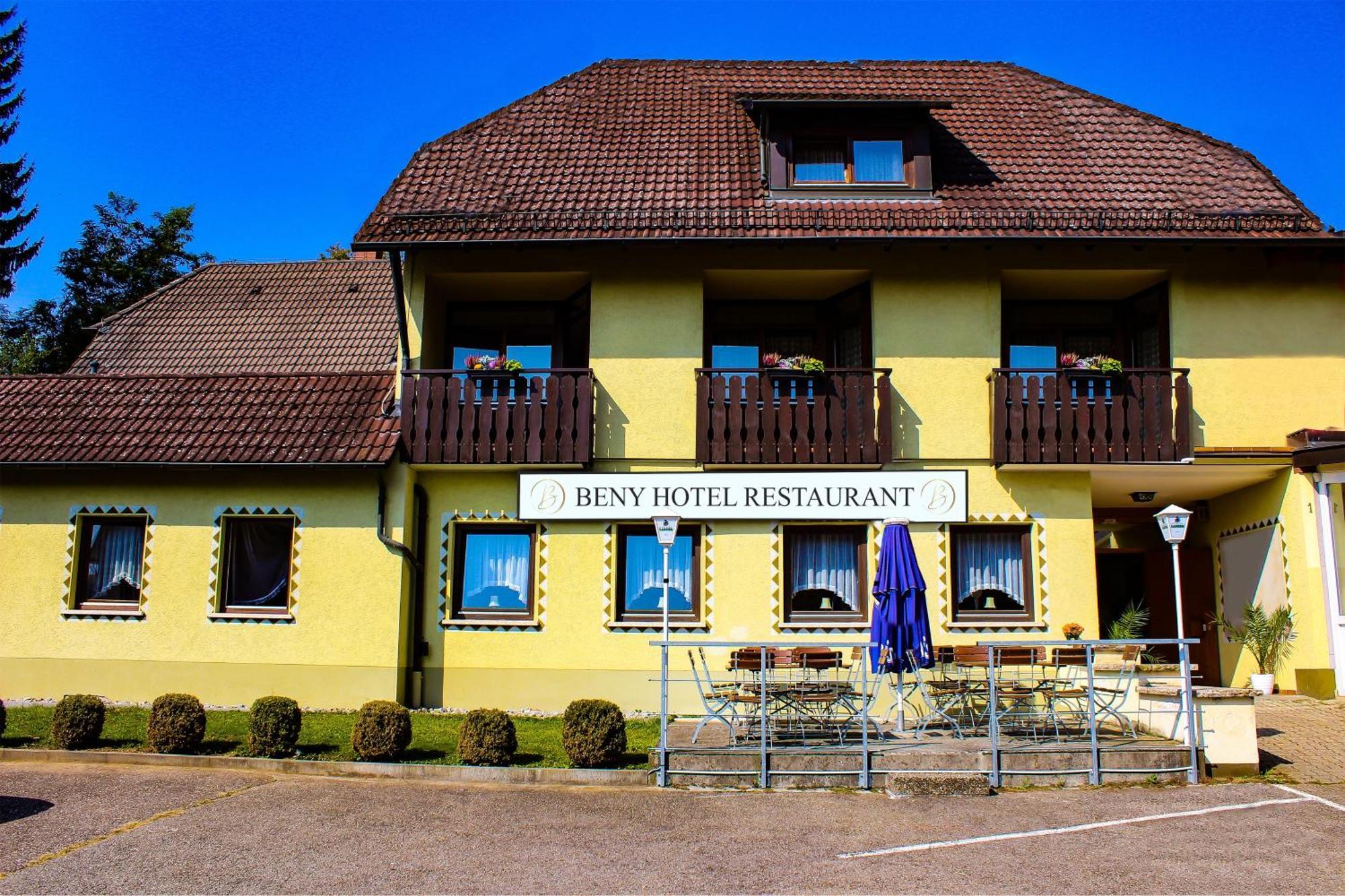 Beny Hotel Restaurant Hertingen Esterno foto